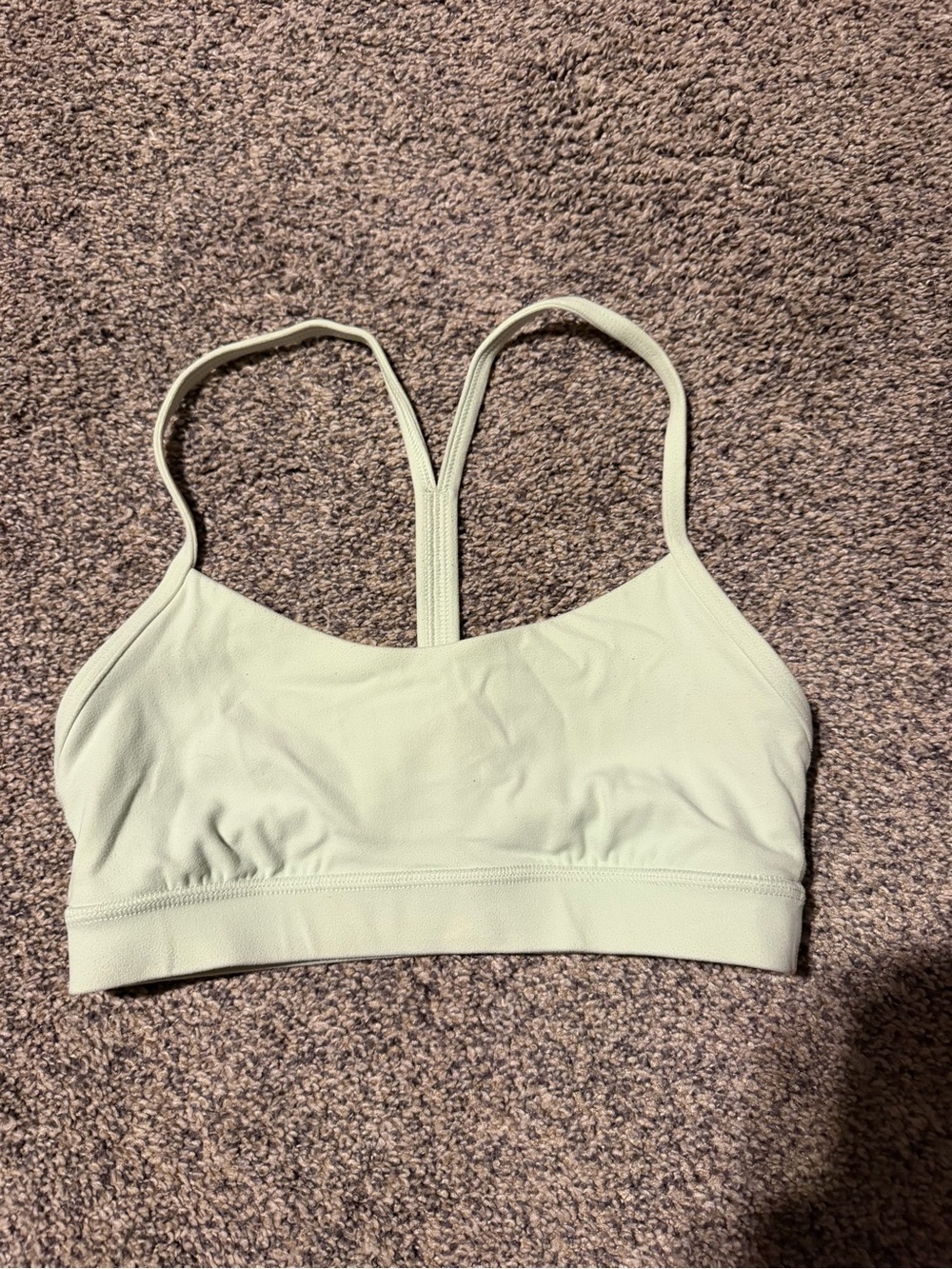 Flow Y LULULEMON Bra
Light green.  4